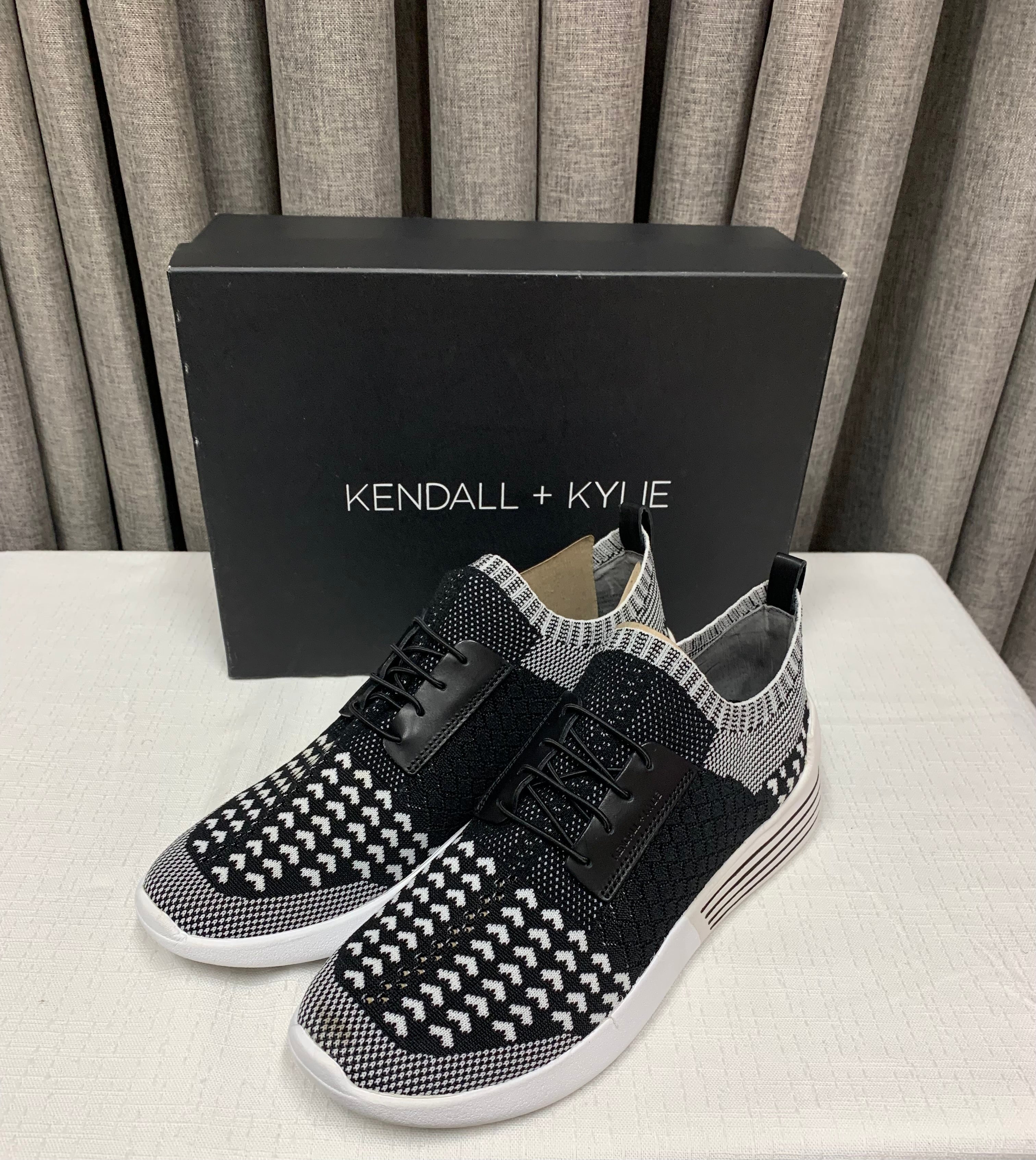 Kendall & Kylie / Brandy Trainers