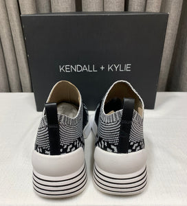 Kendall & Kylie / Brandy Trainers/ Size: 10M