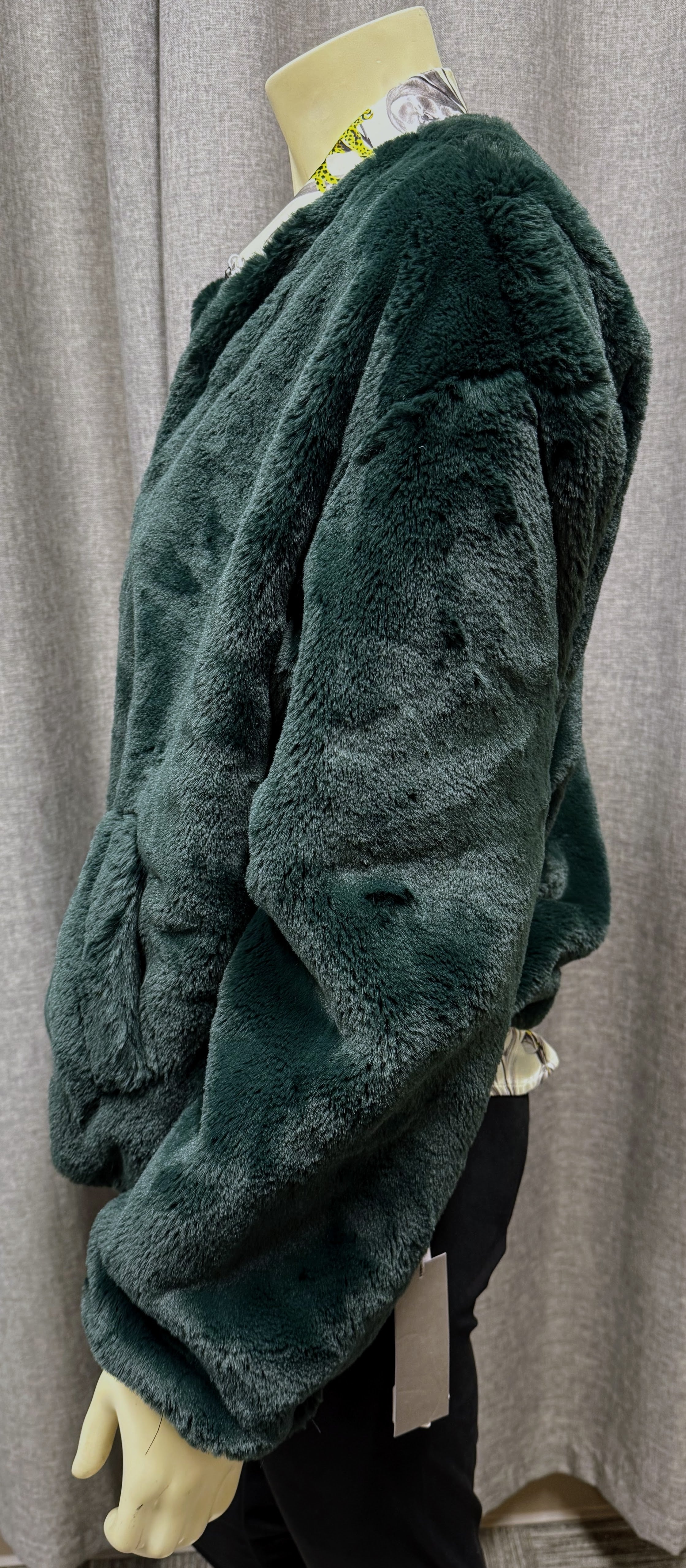 Sebby Collection Faux Fur Green Jacket | Size Large