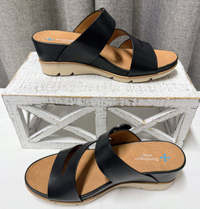 Baretraps Laralee Women's Wedge Sandals | Size 7.5