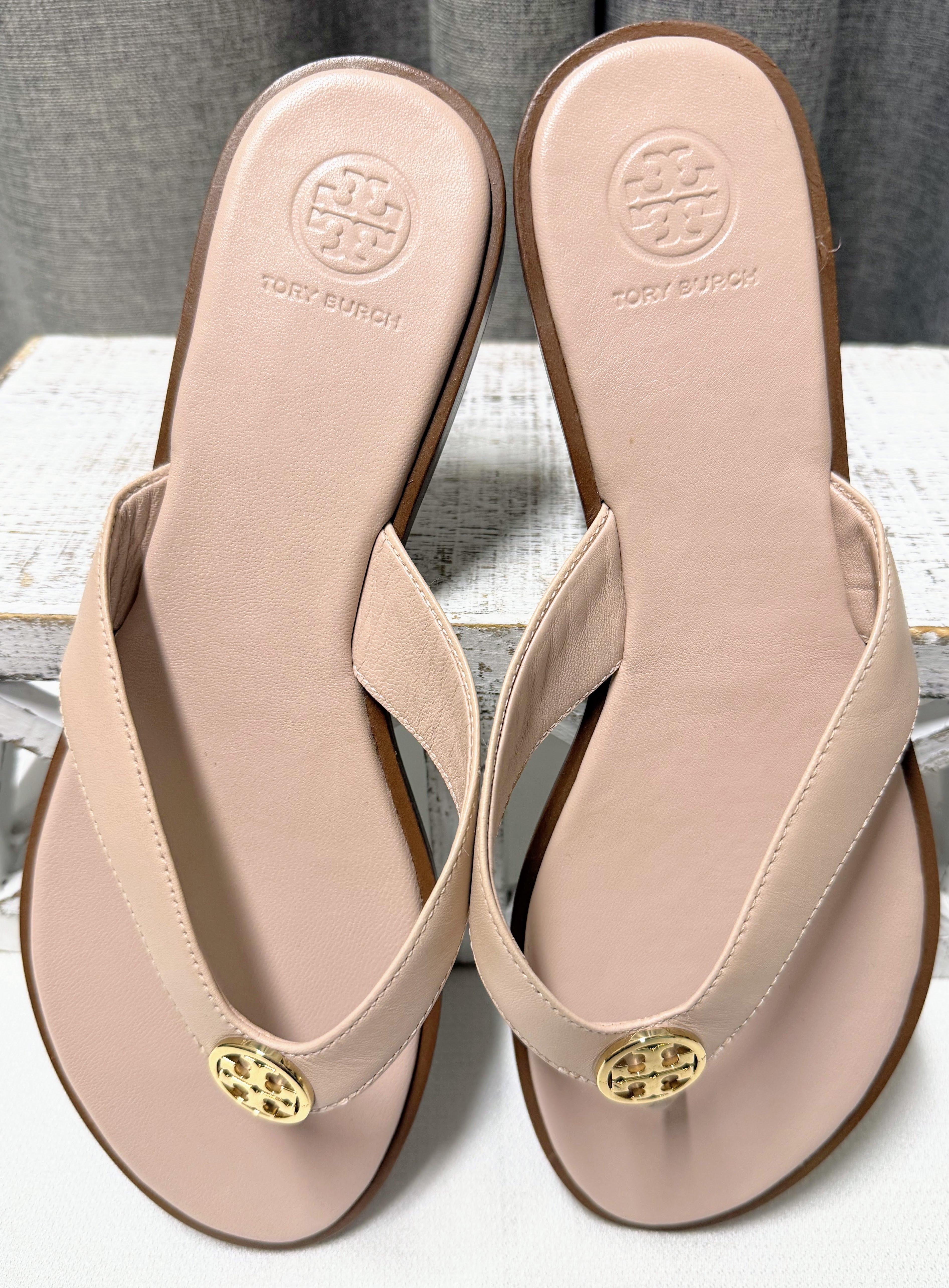 Tory Burch Benton Thong Sandals | Size 9