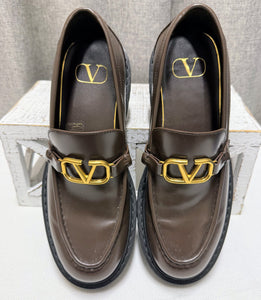 Valentino Garavani VLogo Signature Calfskin Loafers | SIze 37.5 EU/7.5 US