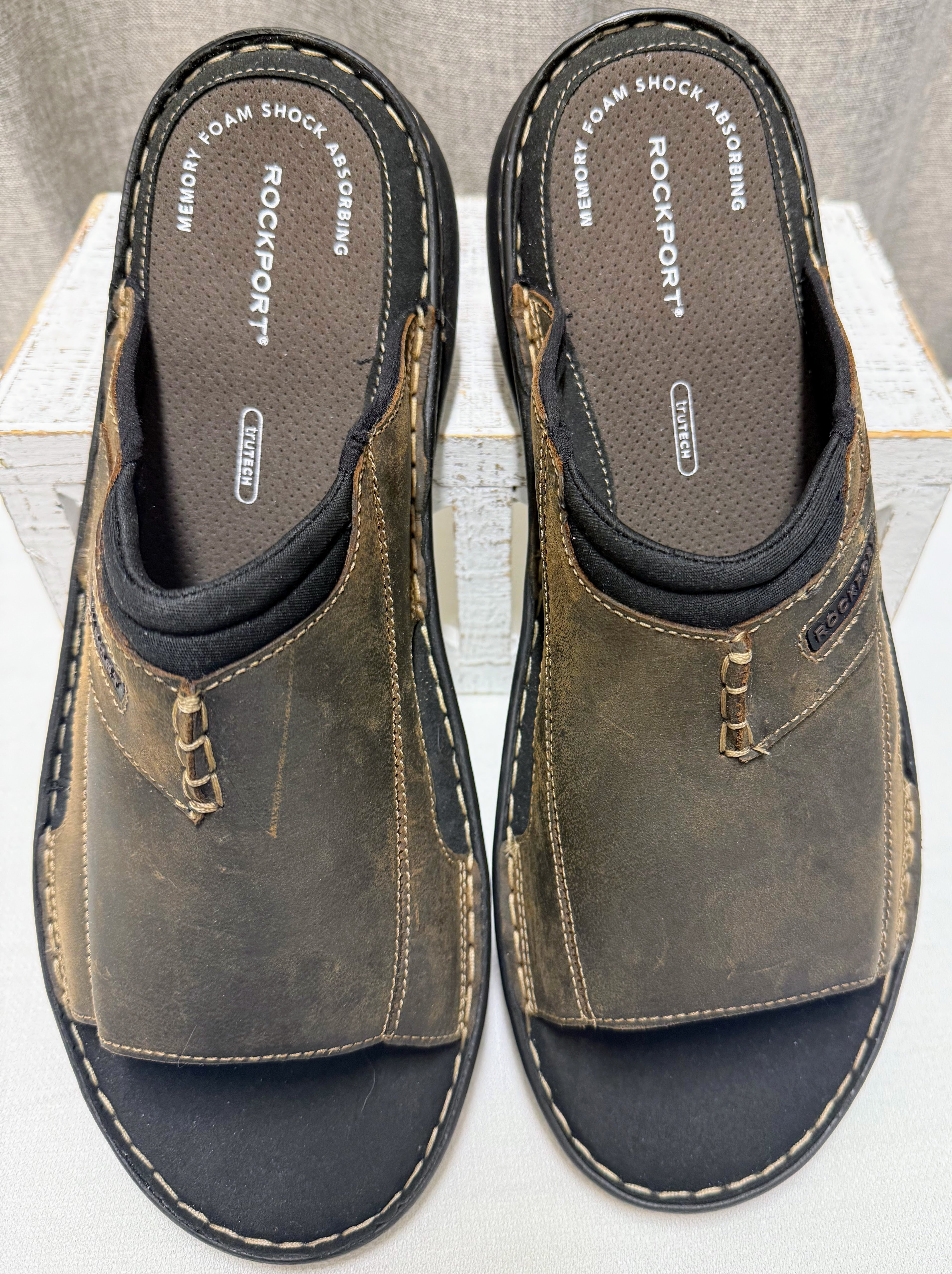 Rockport Darwyn Slides | Size 14