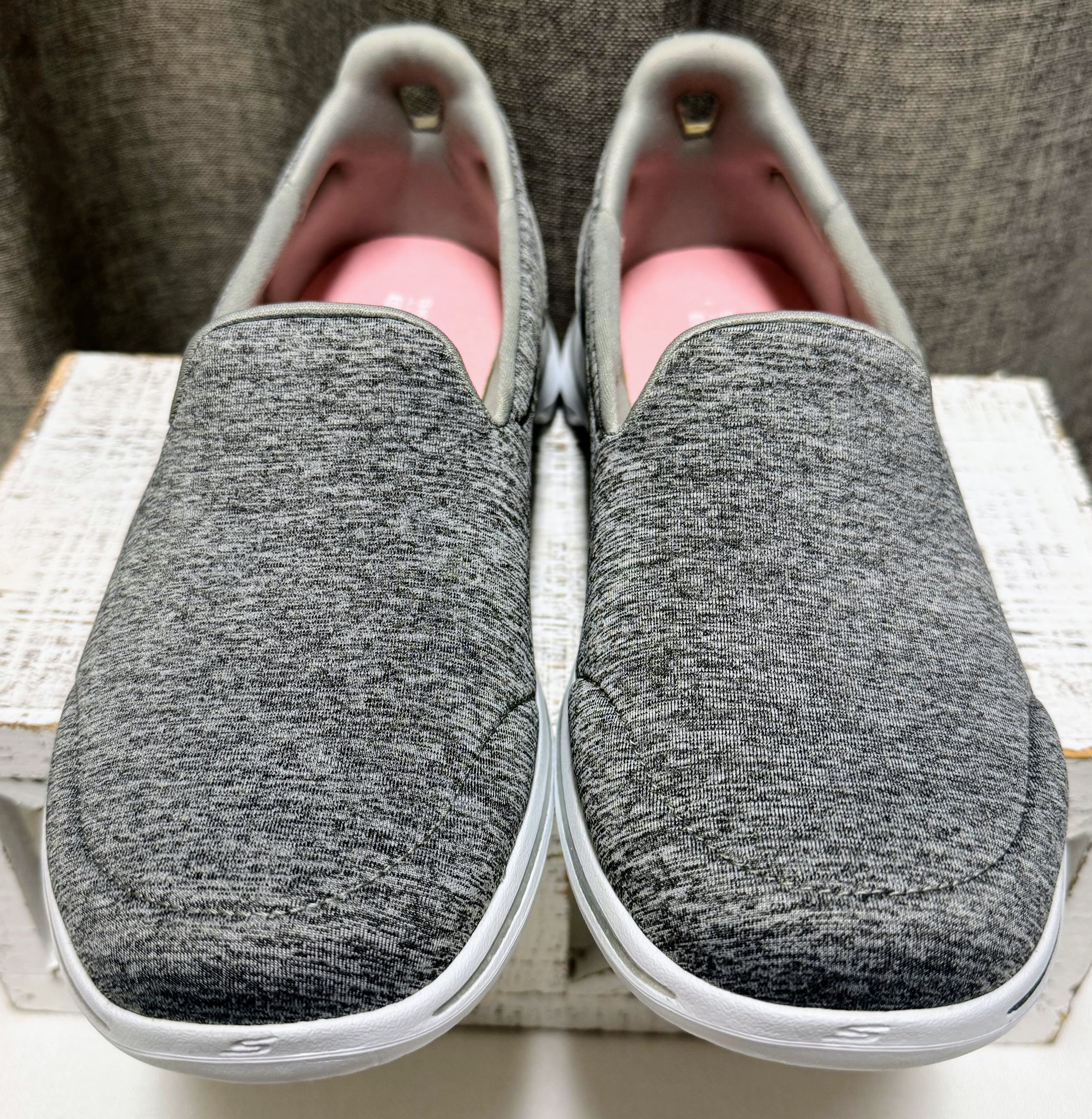 Skechers Performance Go Walk slip-on shoes | Size 9
