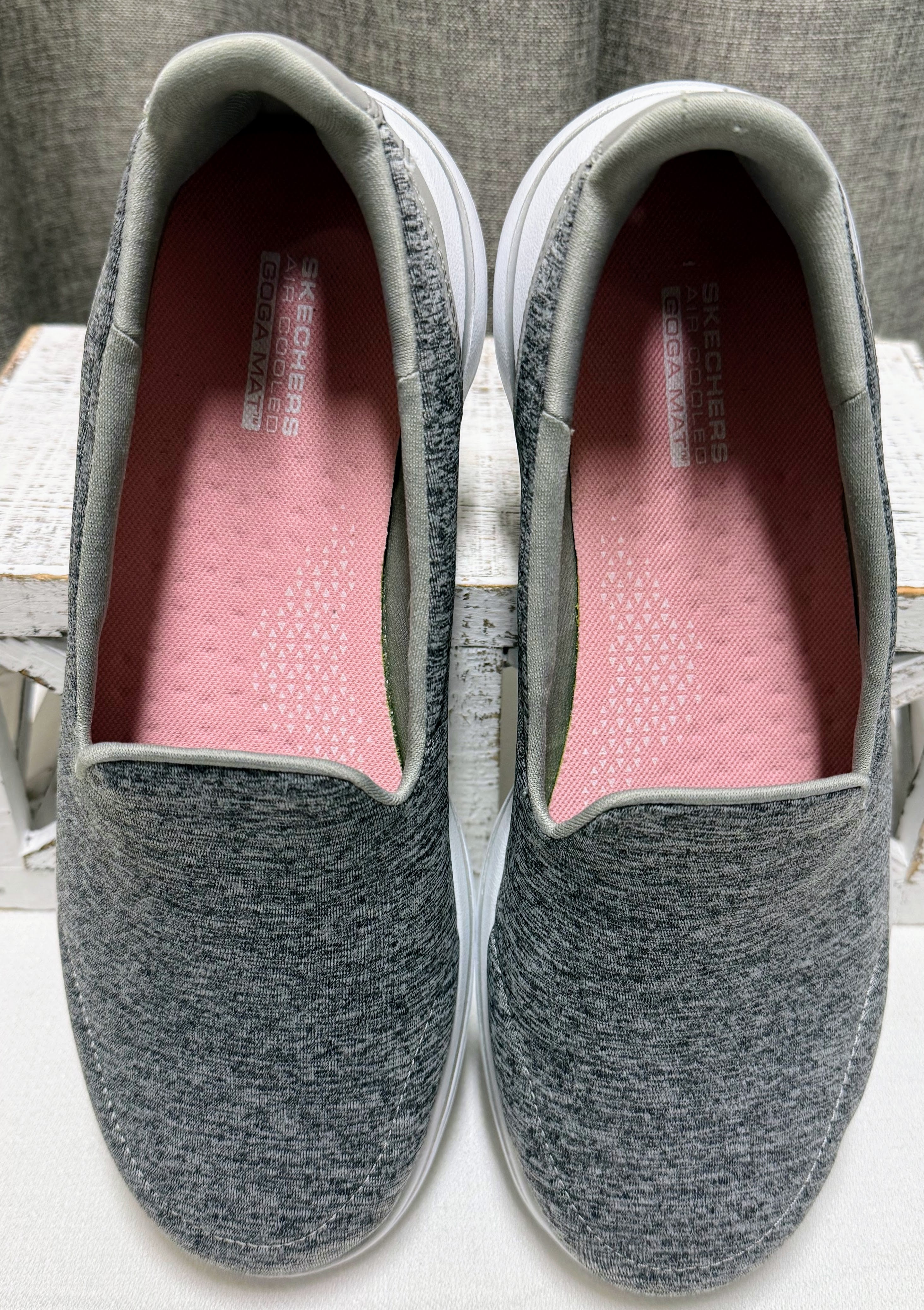 Skechers Performance Go Walk slip-on shoes | Size 9