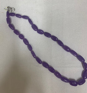Vintage Retro Lavender Glass Beaded Necklace