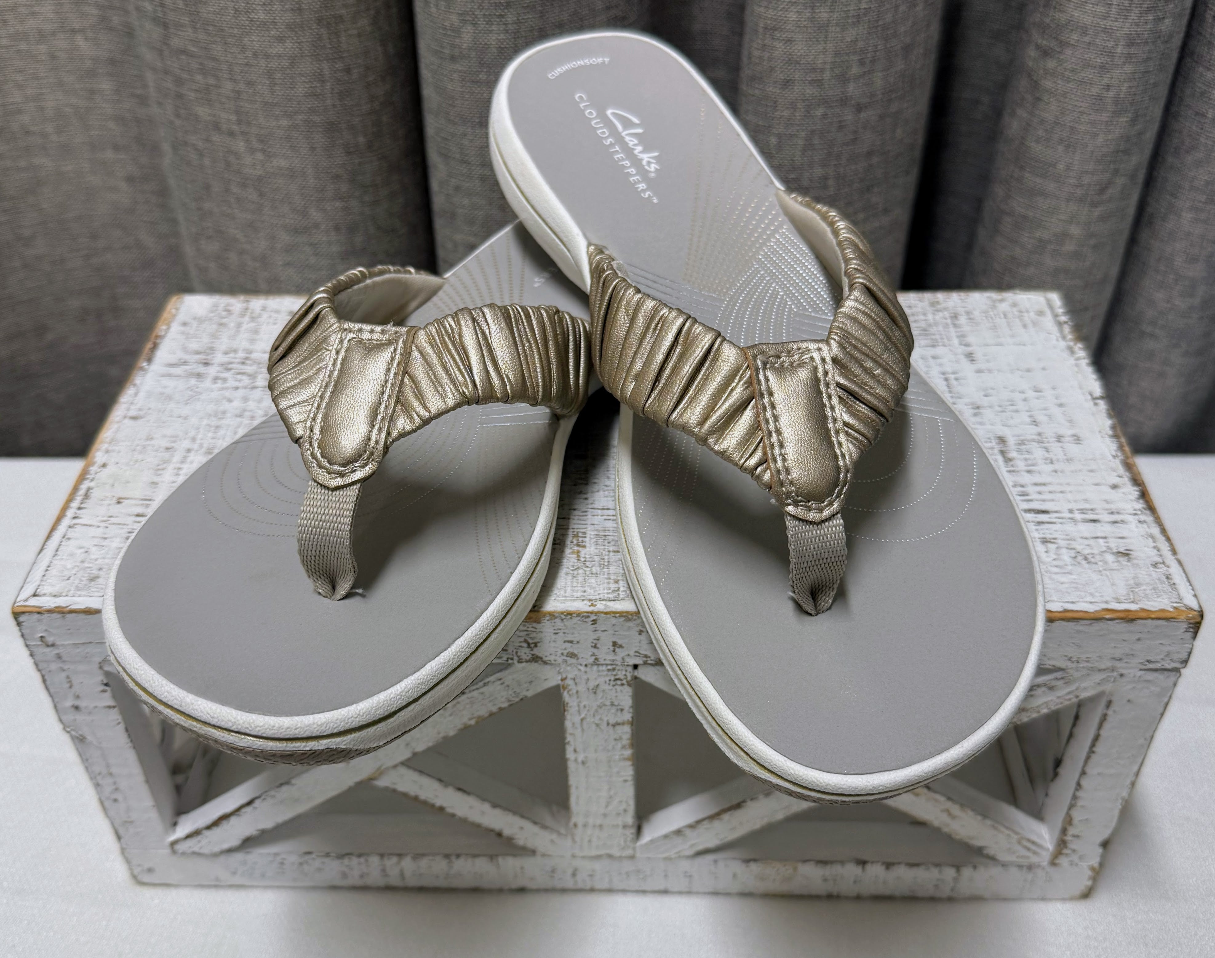 Clarks Breeze Rae Sandals | Size 8