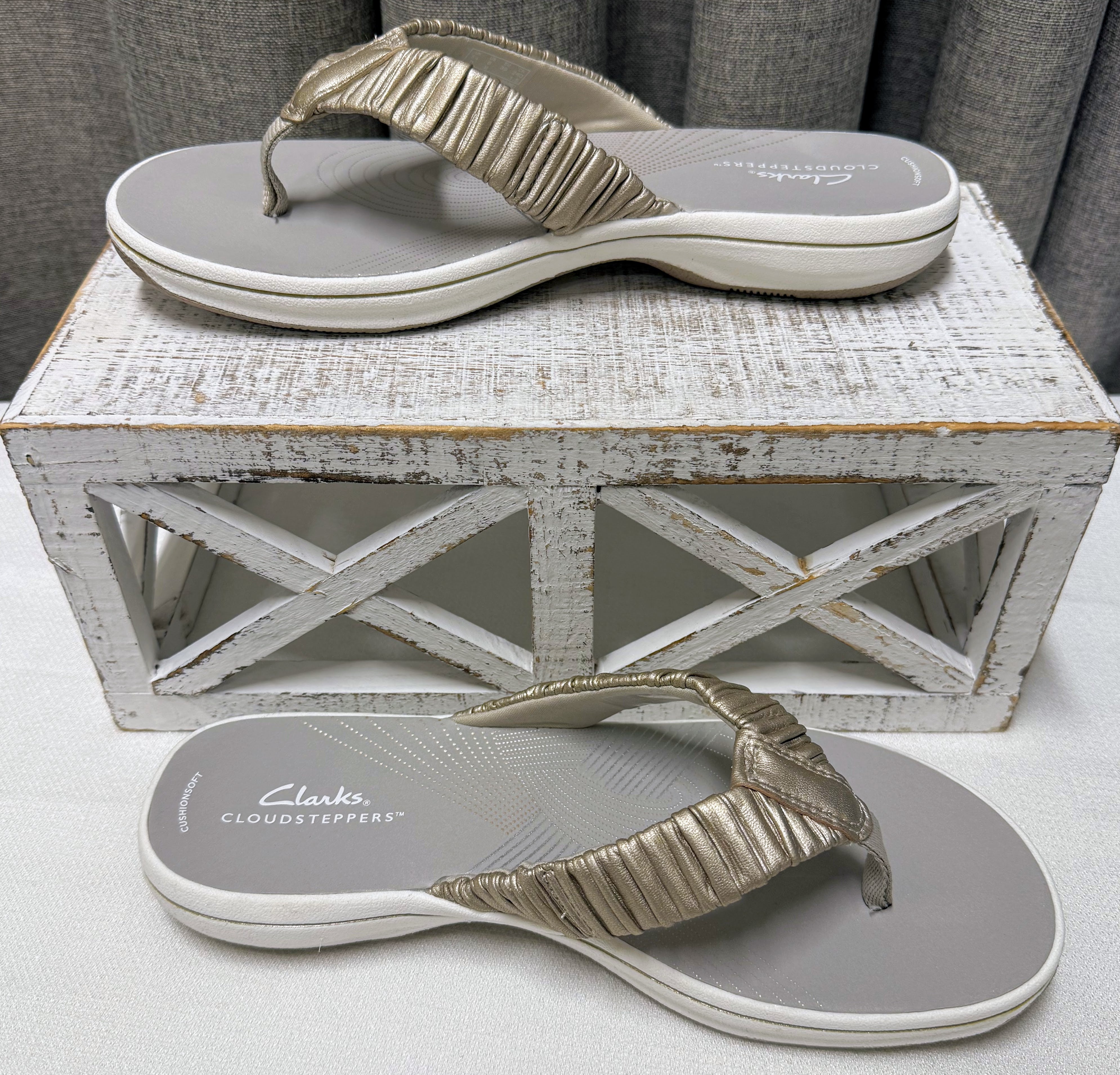 Clarks Breeze Rae Sandals | Size 8