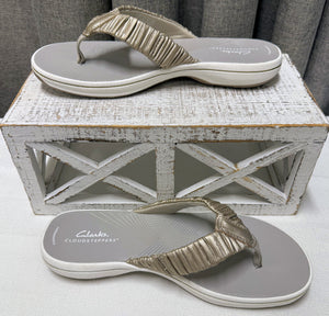 Clarks Breeze Rae Sandals | Size 8