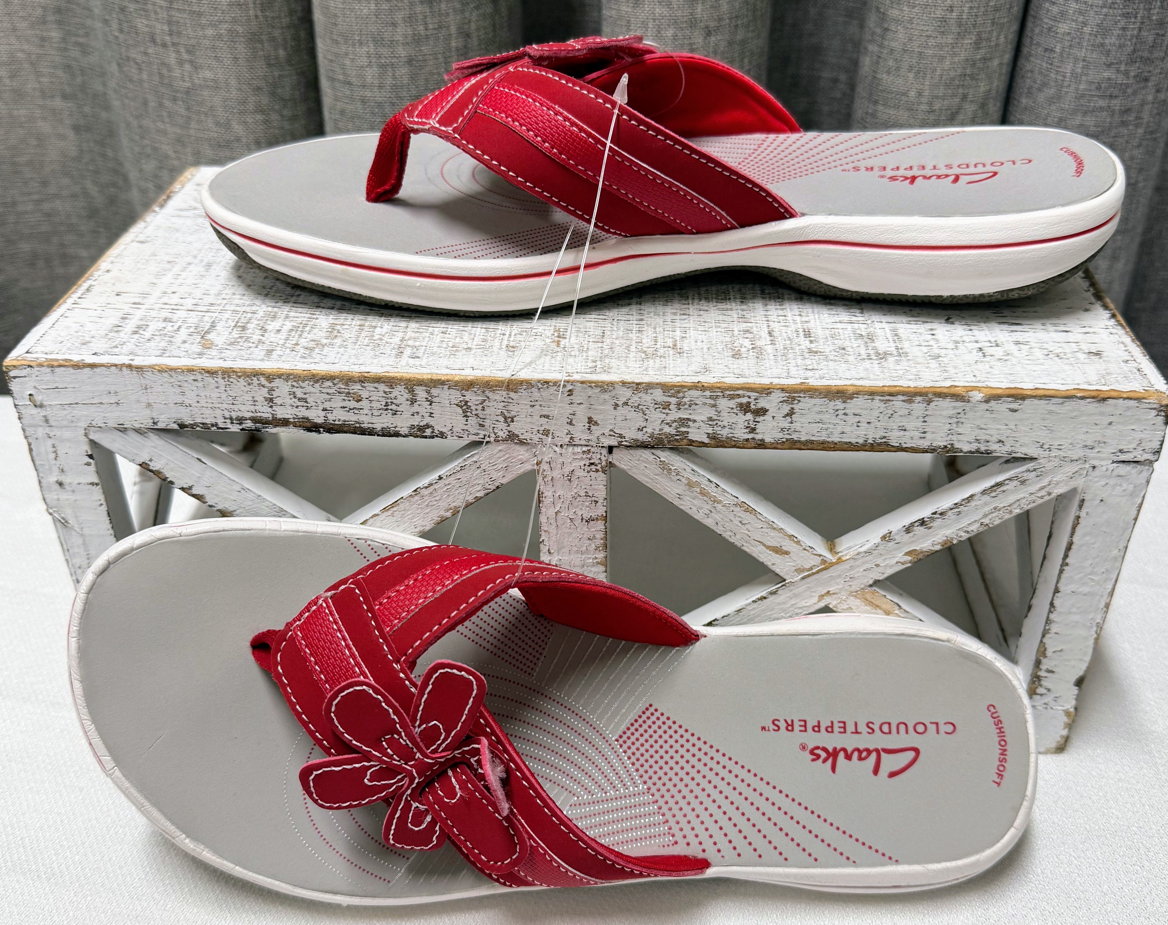 Clarks Breeze Opal Sandals | Size 8
