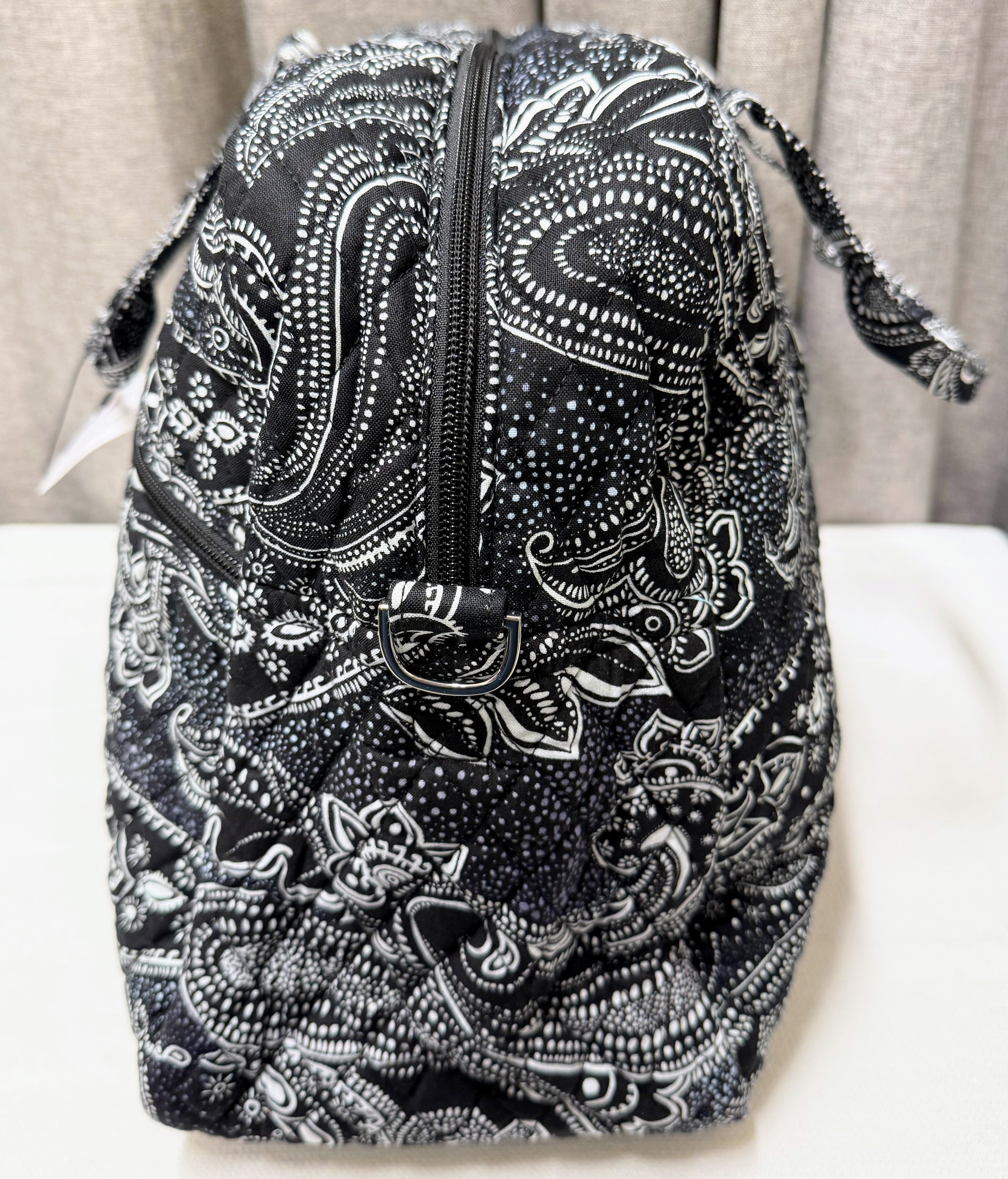 Vera Bradley Medium Traveler Bag - Stellar Paisley
