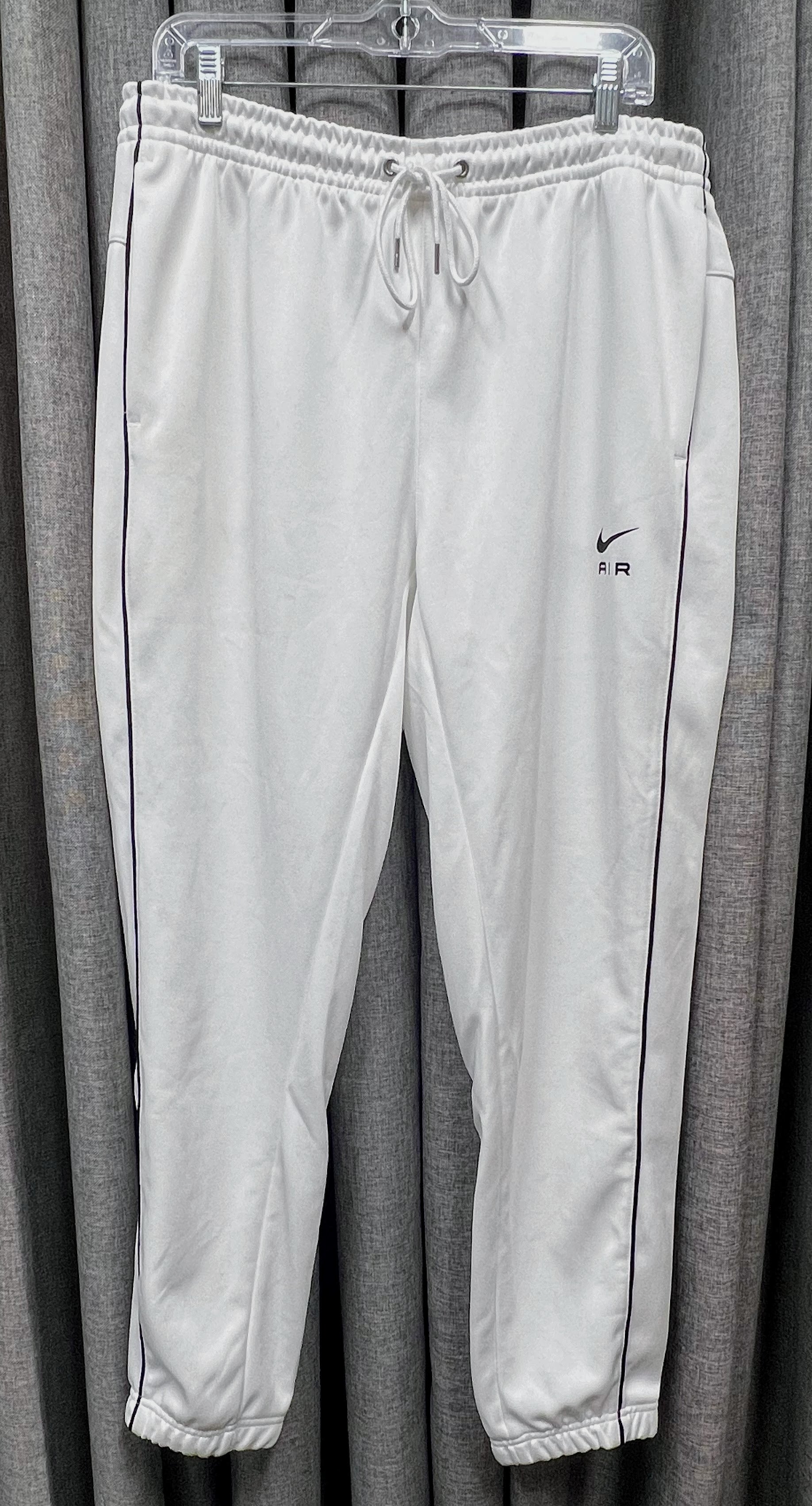 Men s White Nike Air Standard Fit Tapered Leg Regular Length Pants S Neat Repeats Resale Online