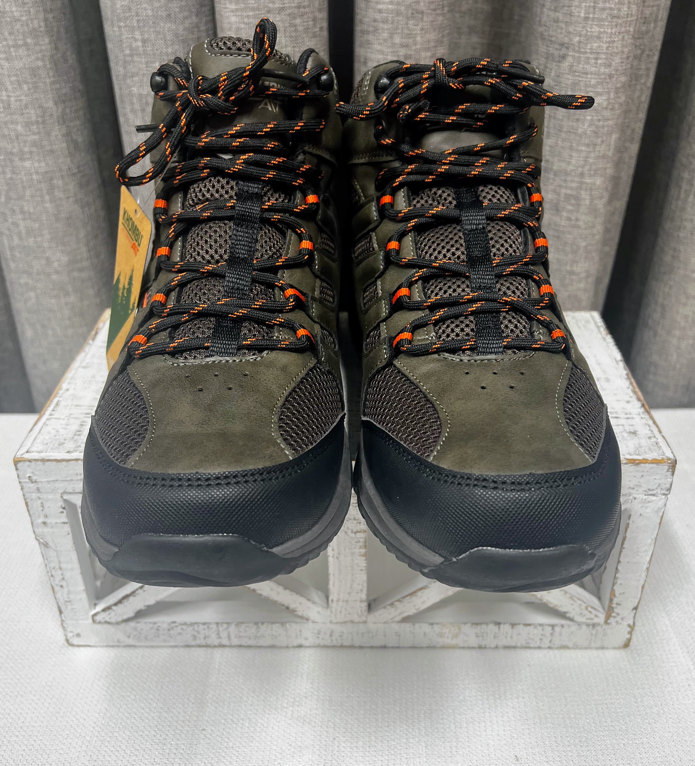 Khombu hiking boots online