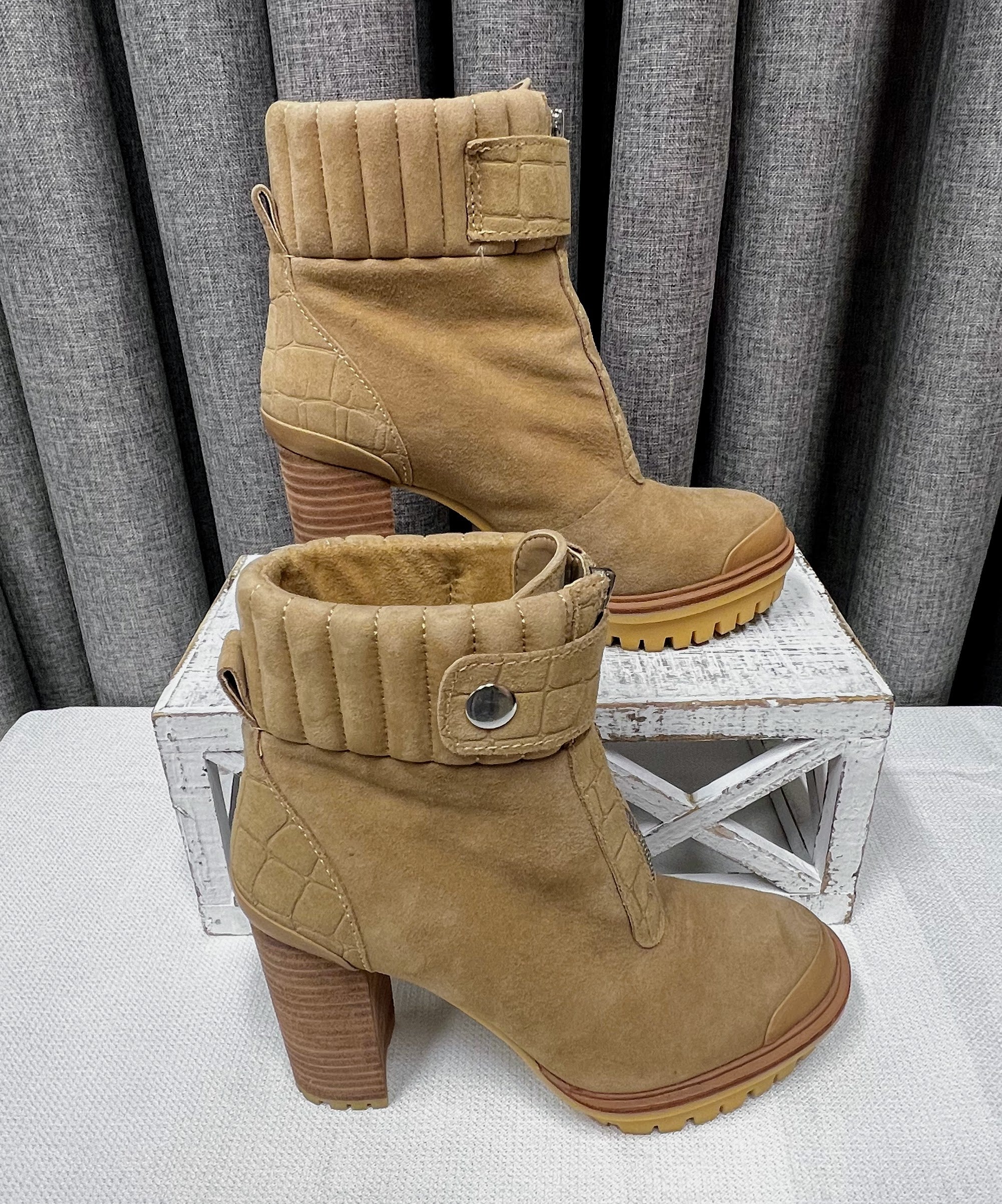 Vince Camuto Eberla High Heel Boots | Size 6.5