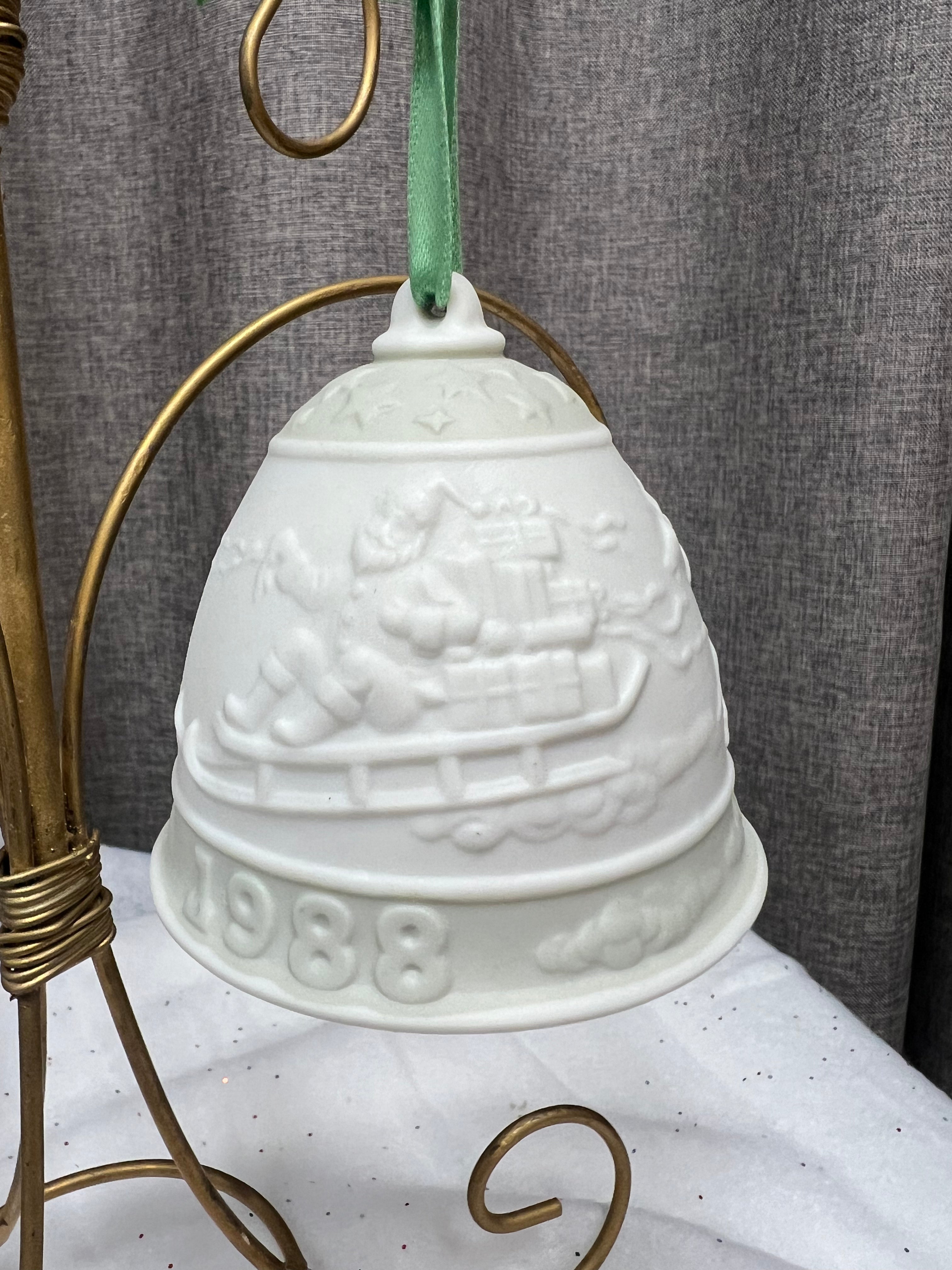 LLADRO 1988 Annual Edition Holiday Bell Ornament